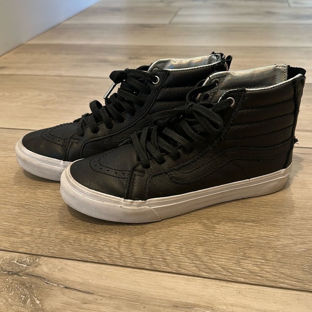 VANS SK8-HI Black High Top Leather Skate Shoes size 6